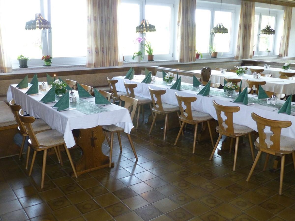 Landgasthof "Altes Haus" 瓦尔德明兴 外观 照片